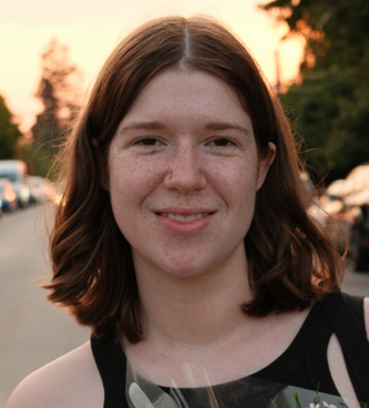 A person smiling at the camera

AI-generated content may be incorrect.